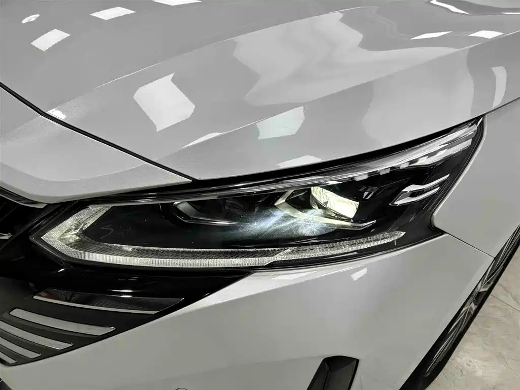Nissan Teana 2024 — фото 17
