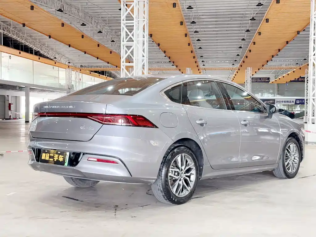BYD Qin PLUS 2022 — фото 4