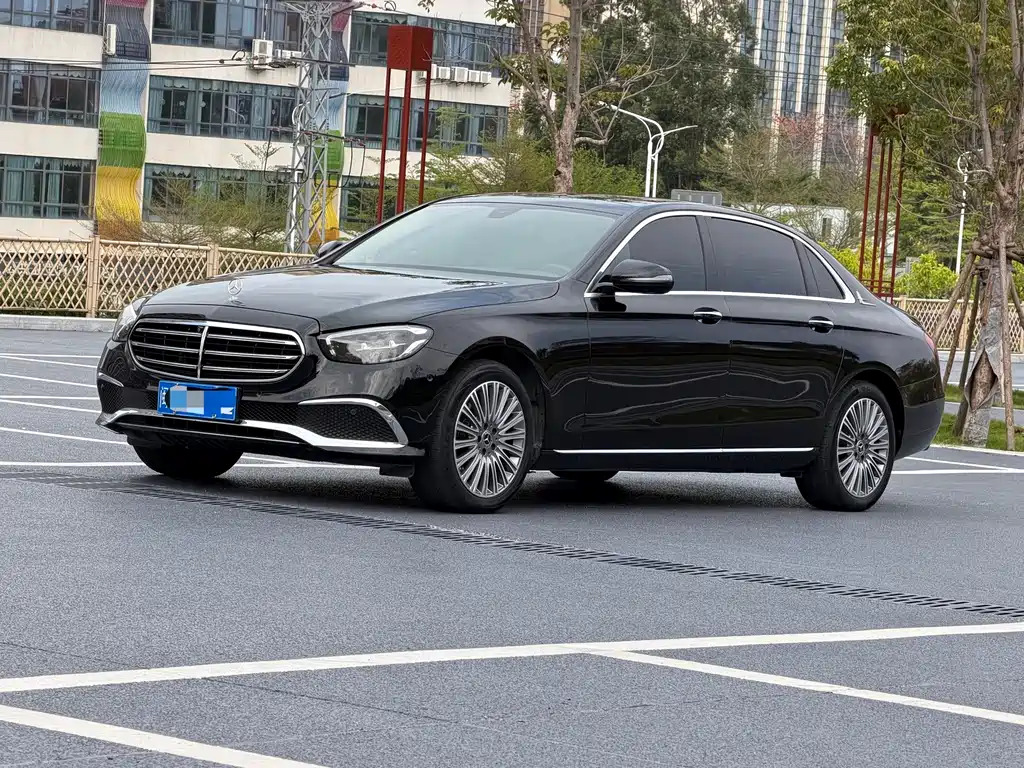 Mercedes-Benz E-Class 2021 — фото 1