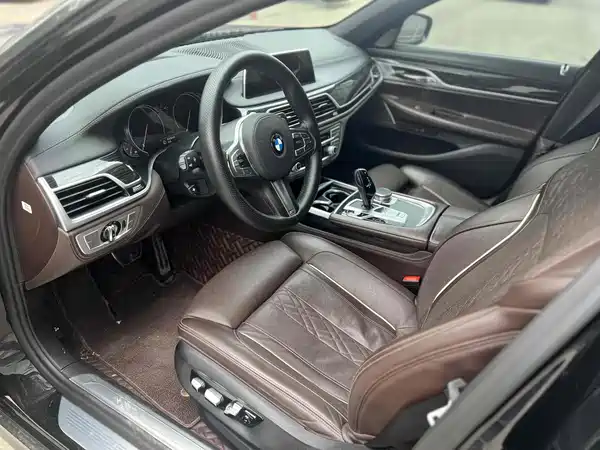 BMW 7 Series 2019