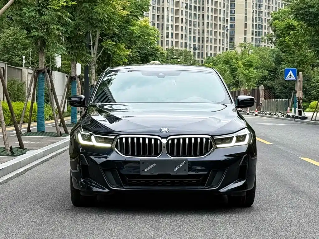 BMW 6 Series GT 2022 — фото 3