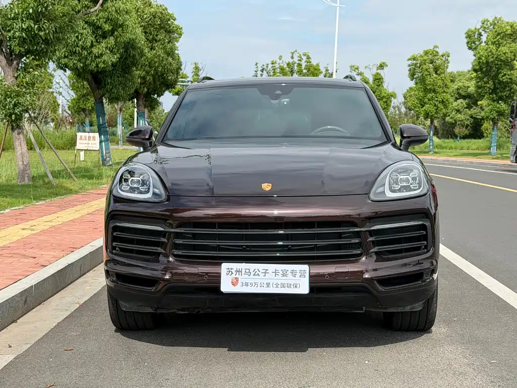 Porsche Cayenne 2022