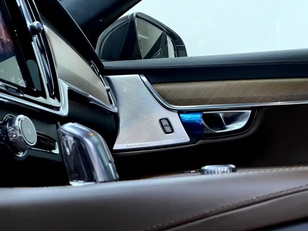 Volvo S90 PHEV 2020 — фото 7
