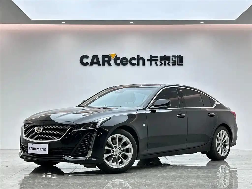 Cadillac CT5 2021 — фото 1