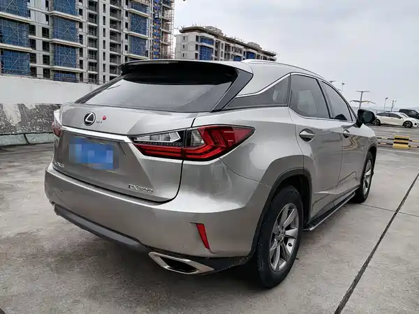 Lexus RX 2018