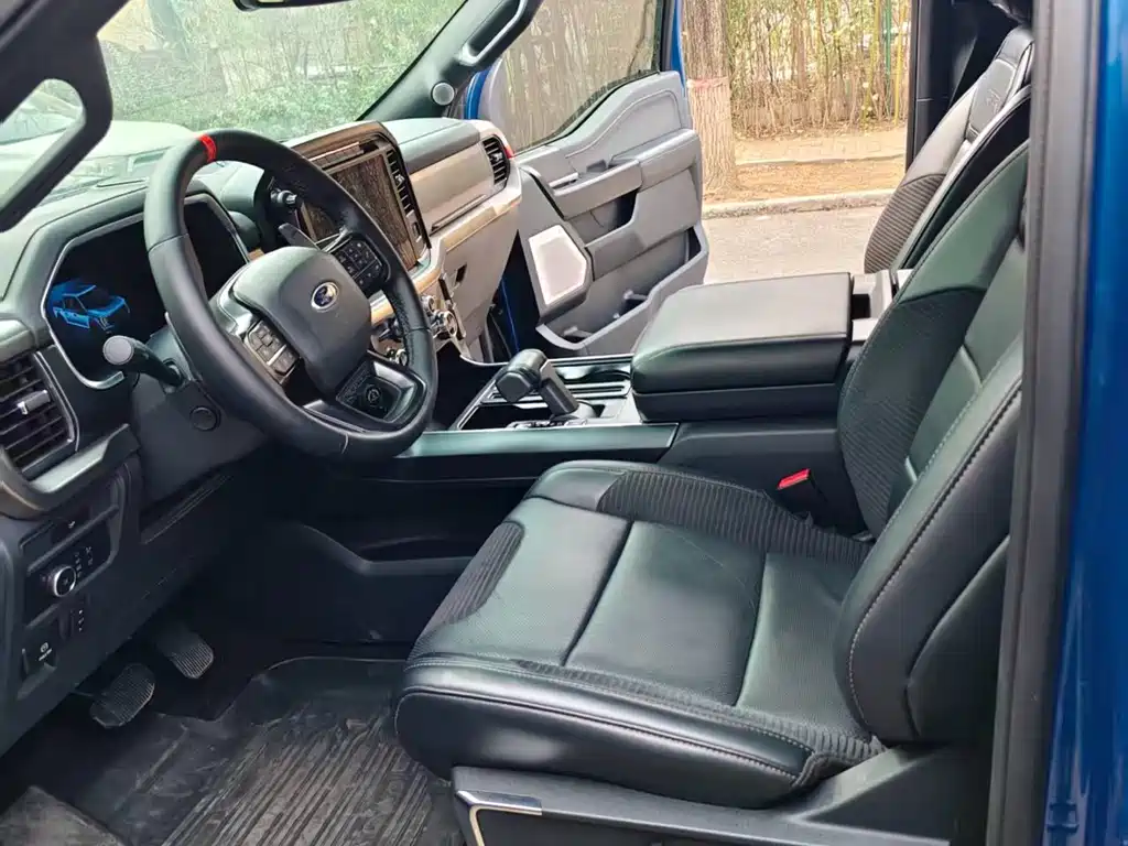 Ford F-150 Raptor 2023 — фото 2
