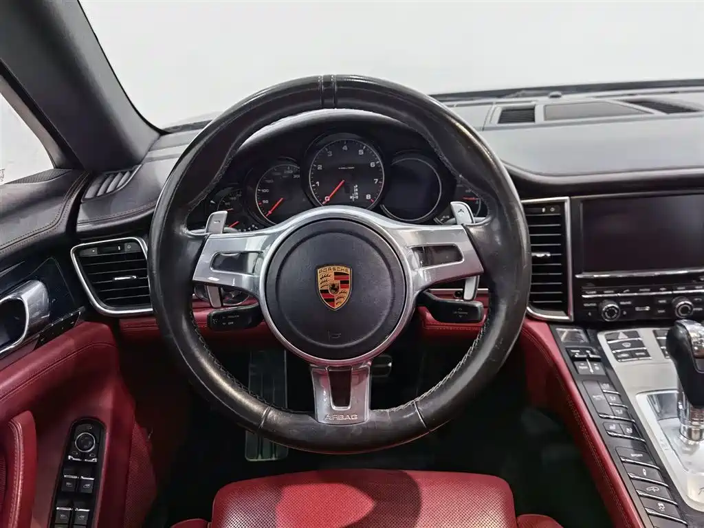 Porsche Panamera 2016 — фото 11