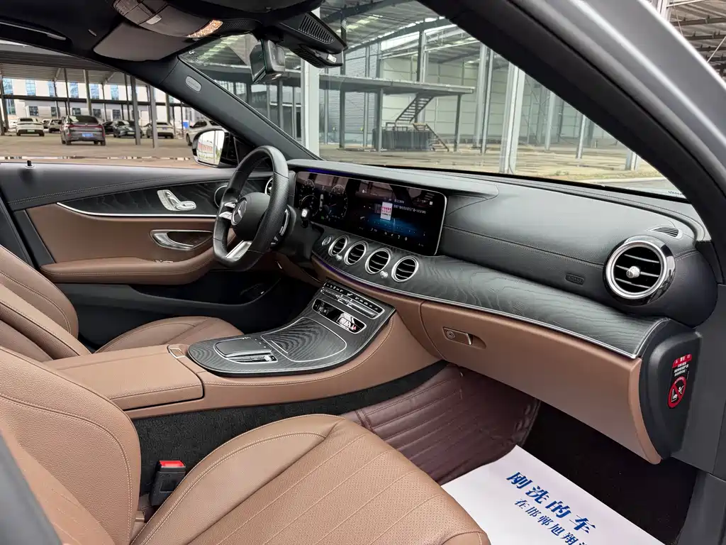 Mercedes-Benz E-Class 2021 — фото 10