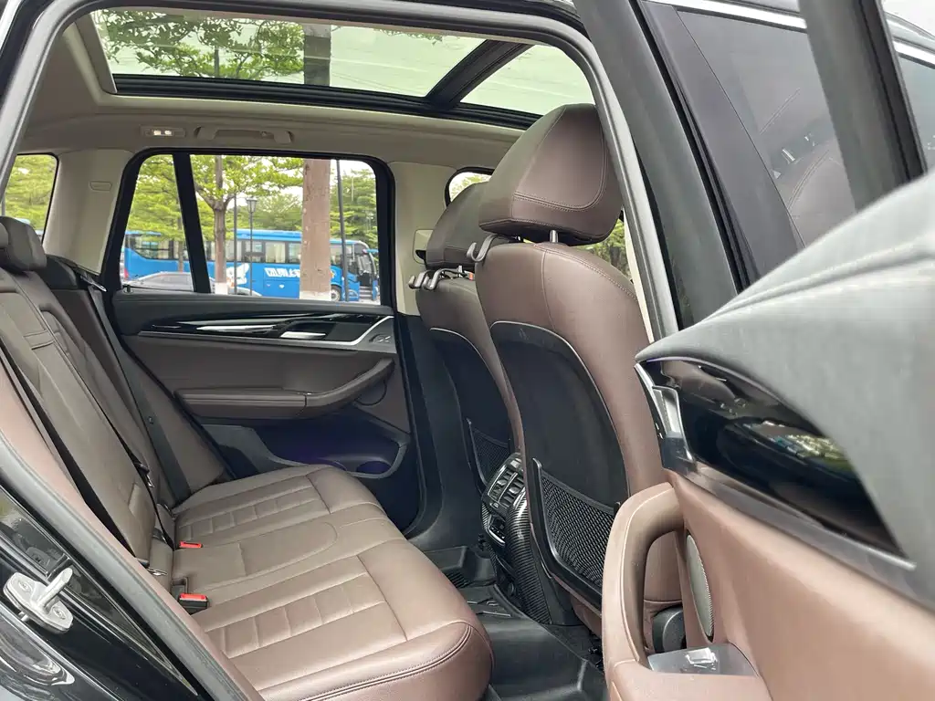 BMW X3 2019 — фото 15
