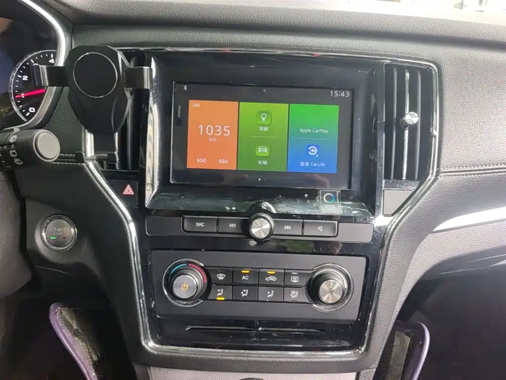 Roewe RX5 2018 — фото 13