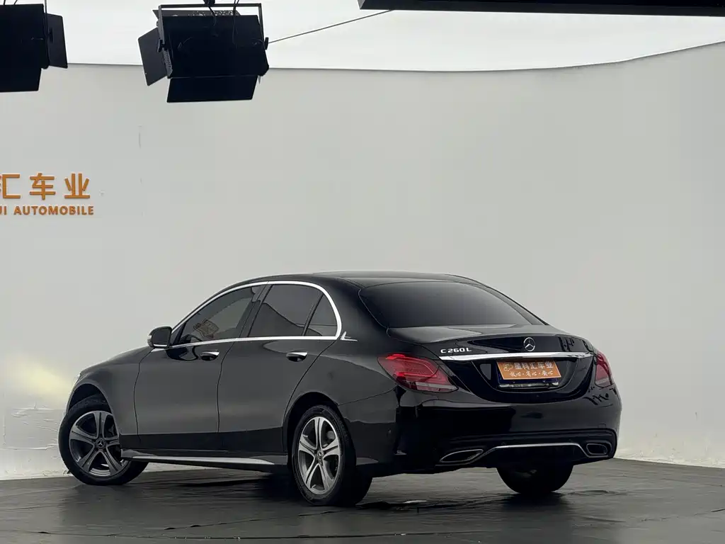 Mercedes-Benz C-Class 2020 — фото 14