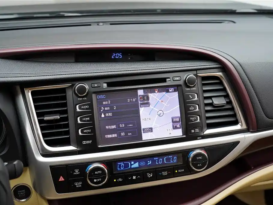 Toyota Highlander 2018 — фото 10