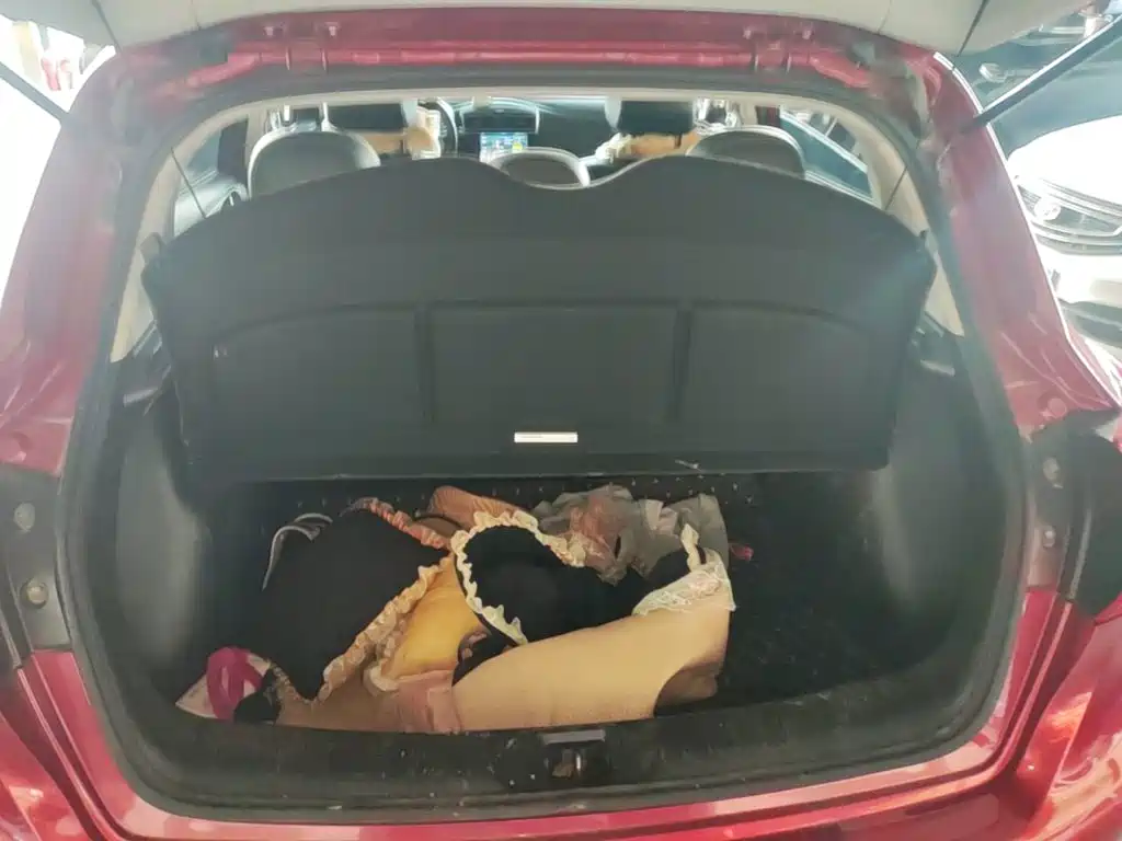Nissan Tiida 2019 — фото 19