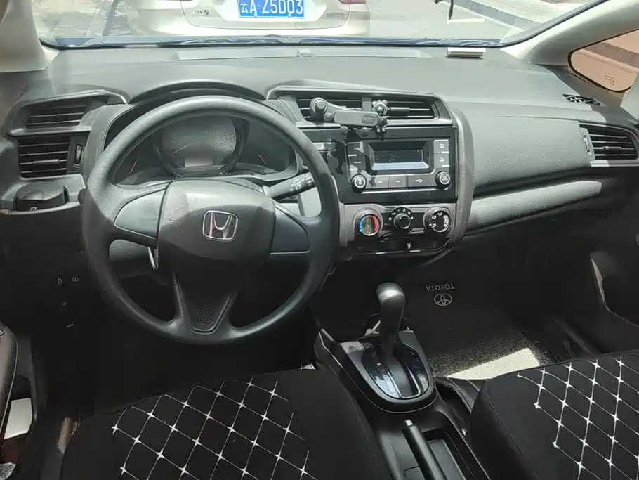 Honda Fit 2020 — фото 12