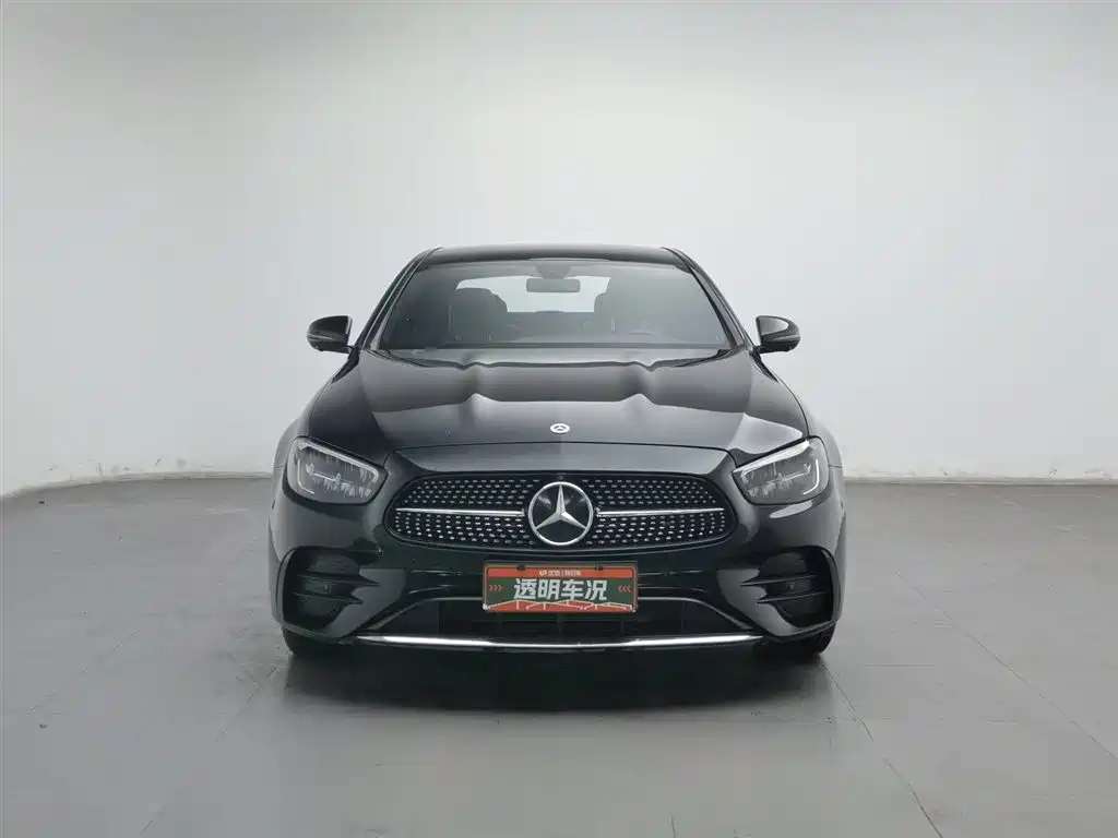 Mercedes-Benz E-Class 2023 — фото 3