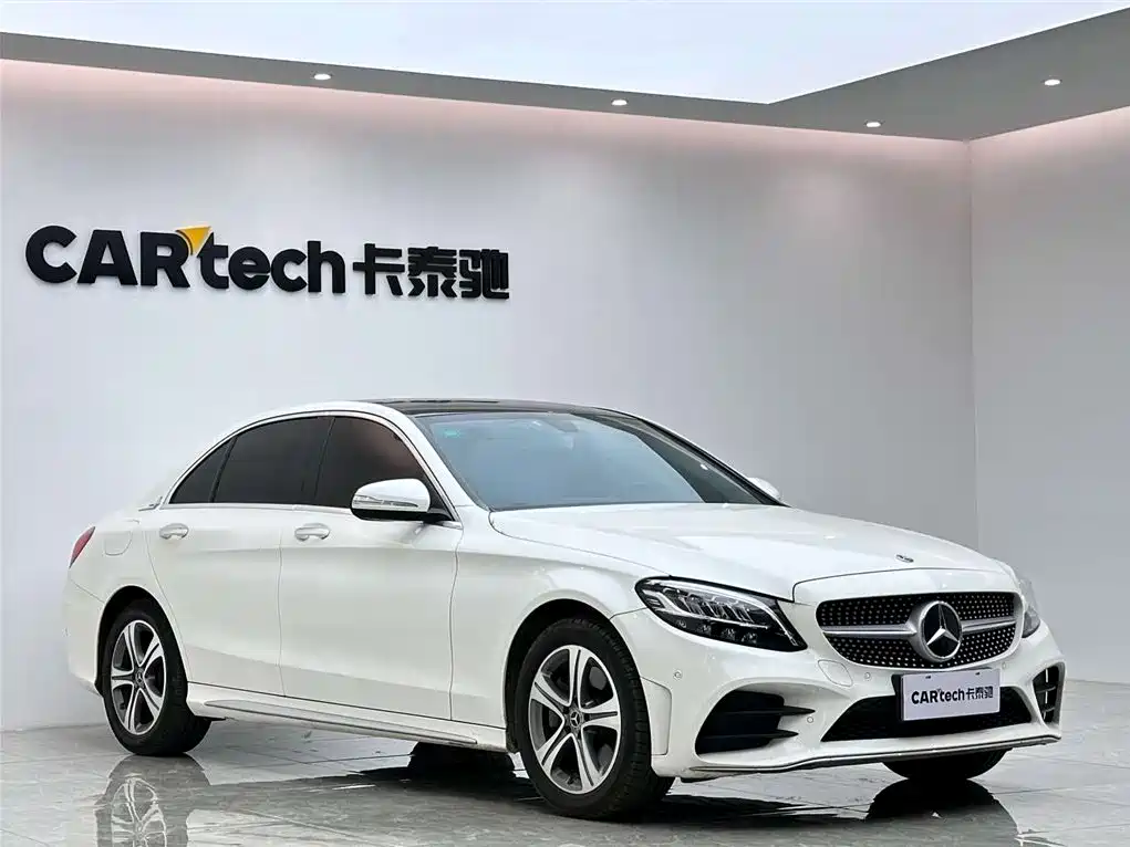 Mercedes-Benz C-Class 2020 — фото 6