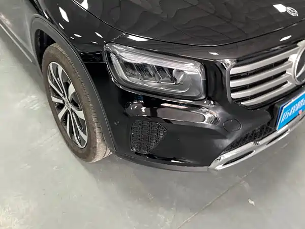 Mercedes-Benz GLB 2026