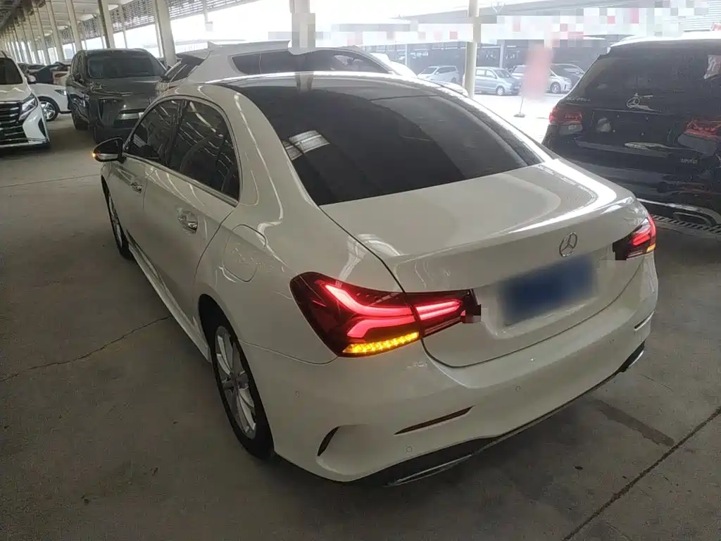 Mercedes-Benz A-Class 2021 — фото 23