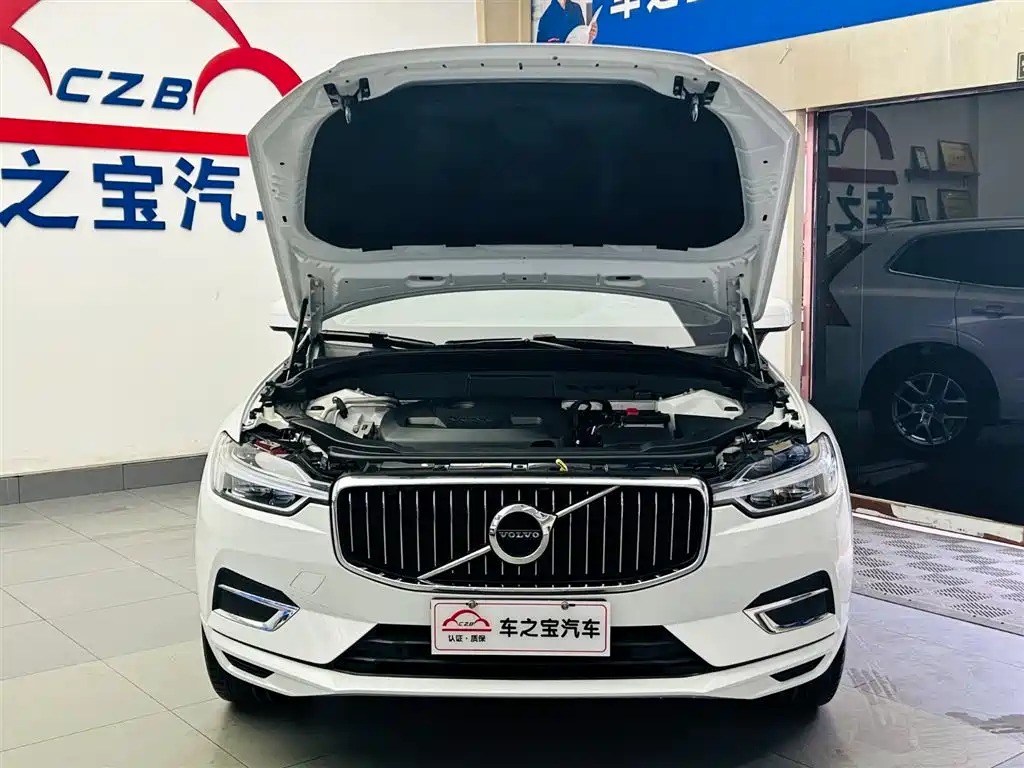 Volvo XC60 2021 — фото 26