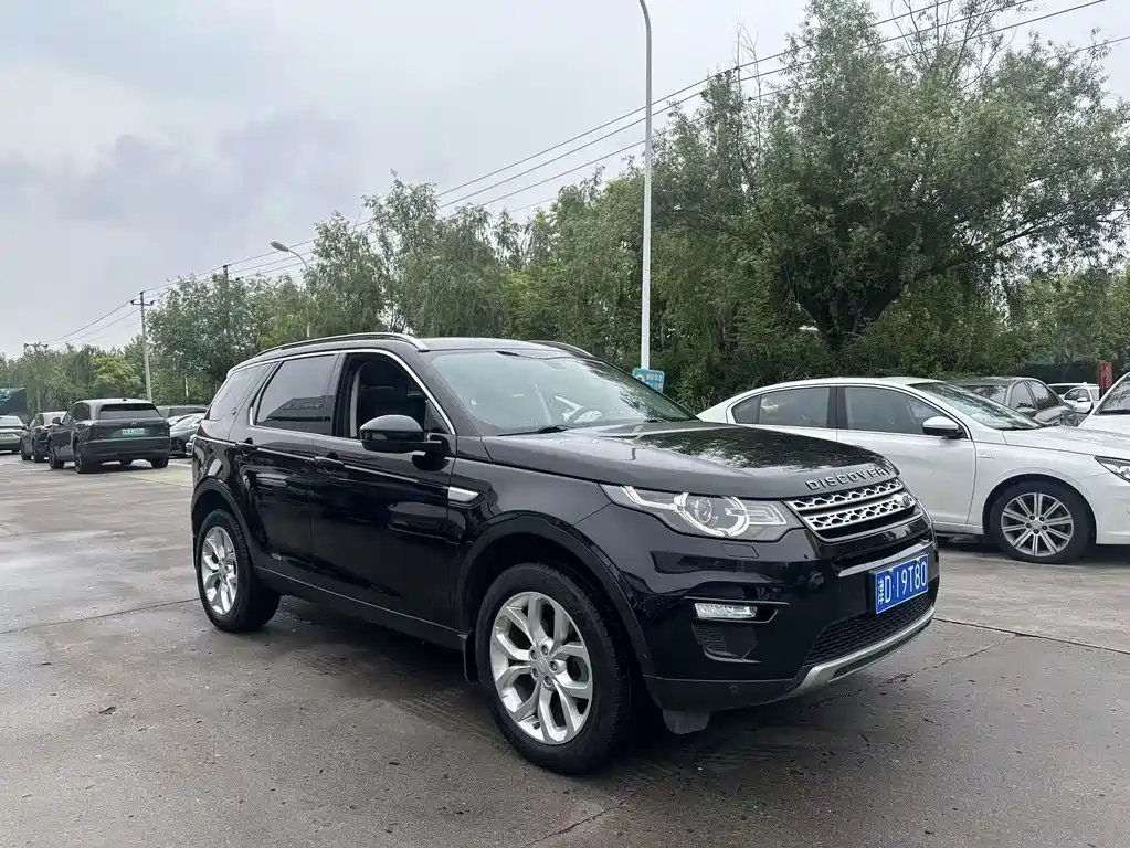 Land Rover Discovery Sport 2018 — фото 3