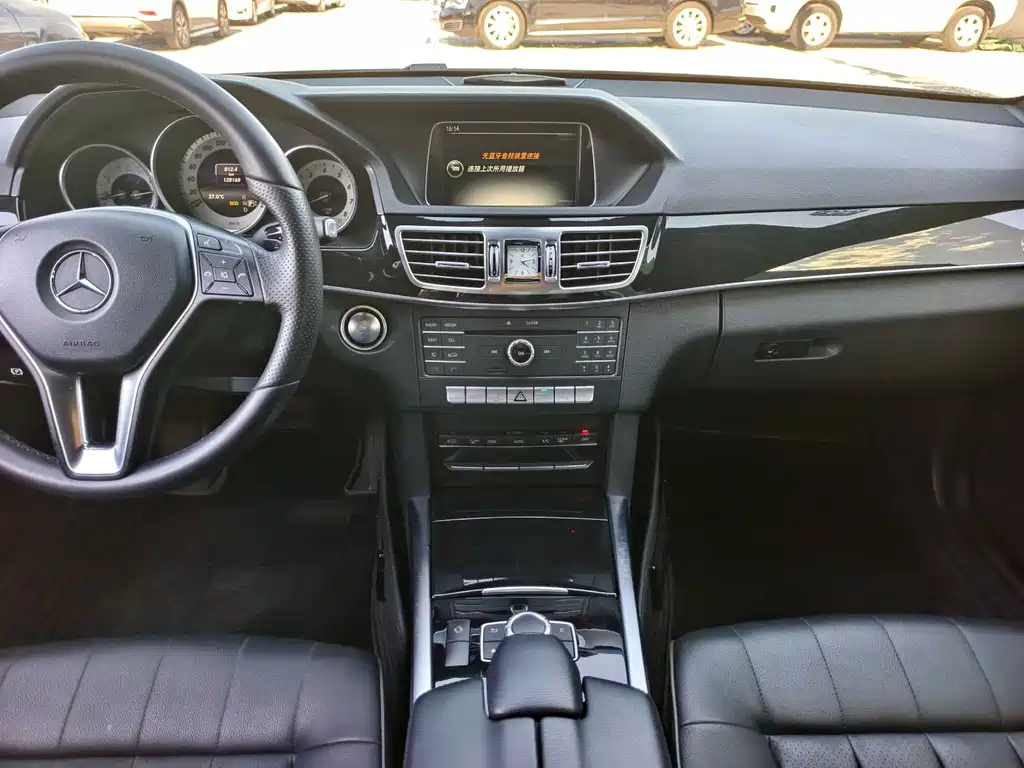 Mercedes-Benz E-Class 2016 — фото 13