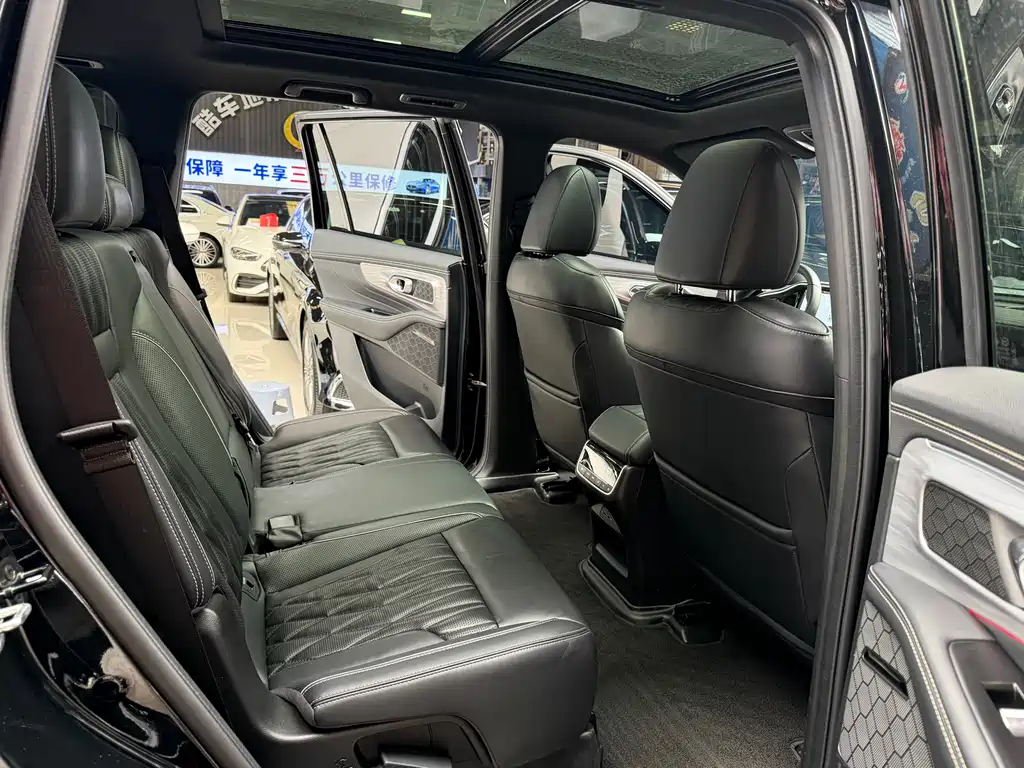 GAC Motor Trumpchi GS8 2023 — фото 19
