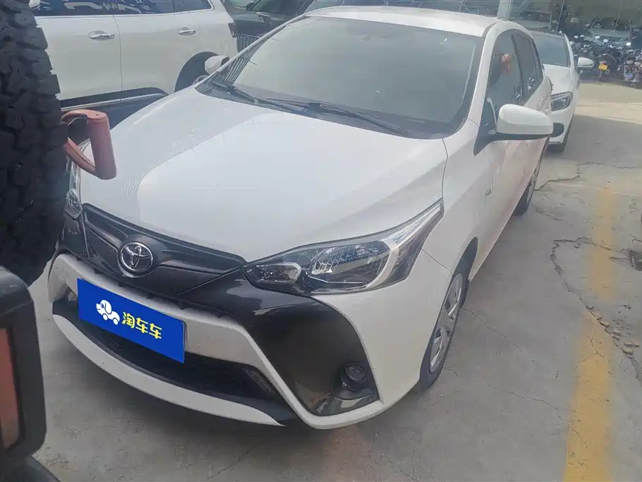Toyota Yaris L 2018 — фото 2