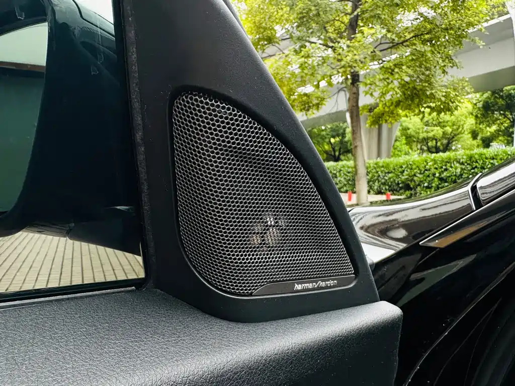 BMW 3 Series GT 2020 — фото 13