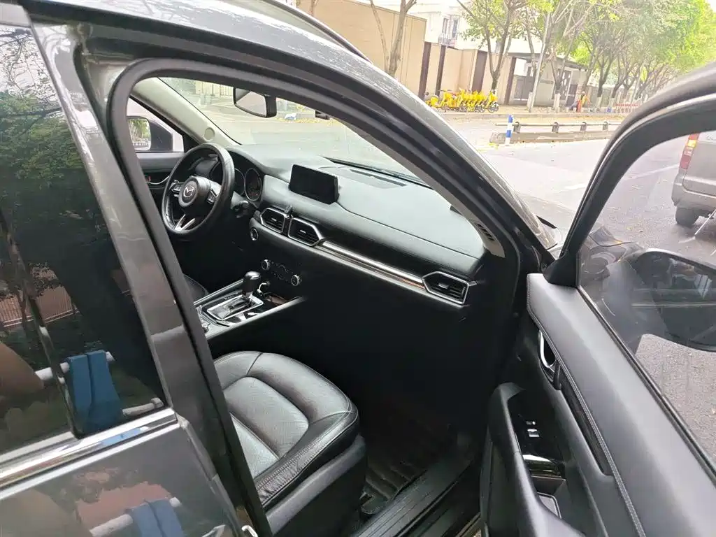 Mazda CX-5 2017 — фото 15