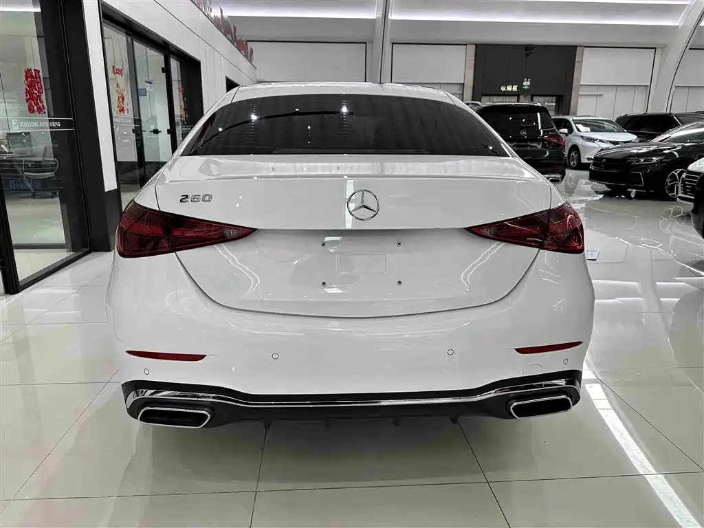 Mercedes-Benz C-Class 2025 — фото 19