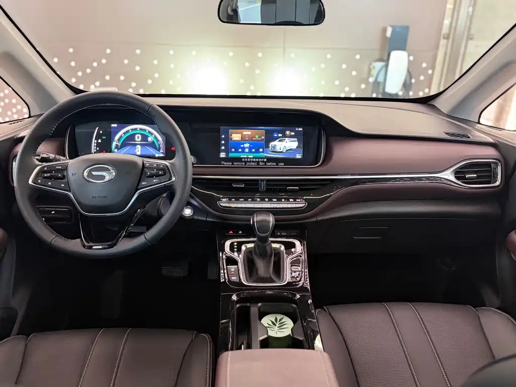 GAC Motor Trumpchi M6 2024 — фото 16