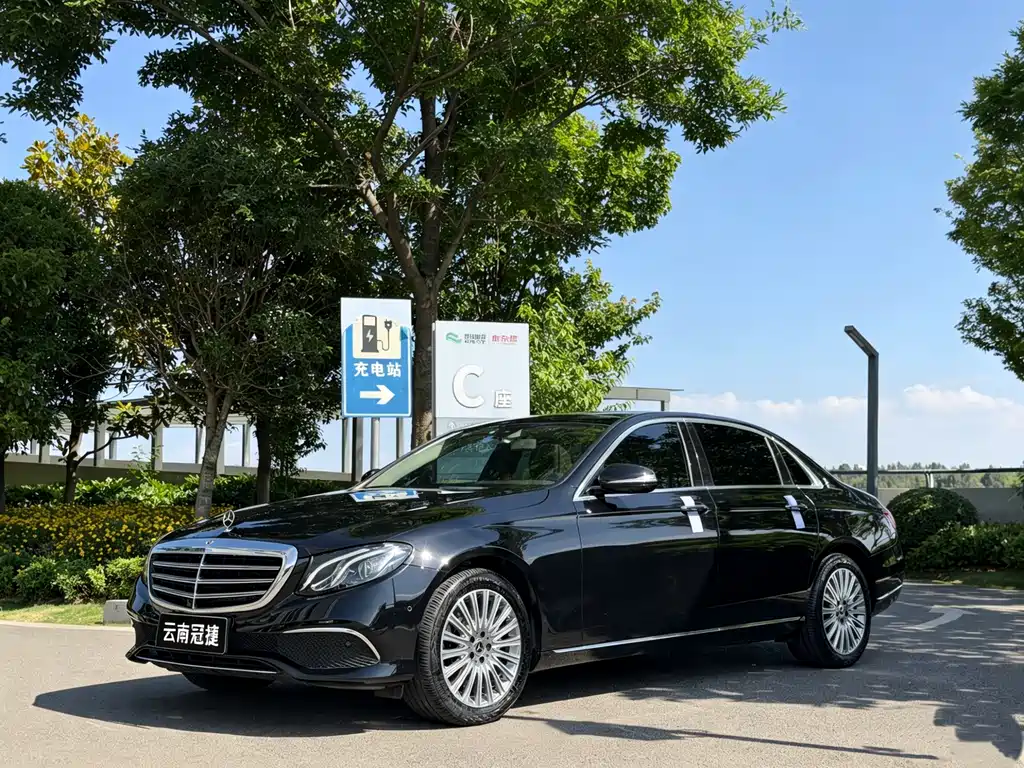 Mercedes-Benz E-Class 2020 — фото 1