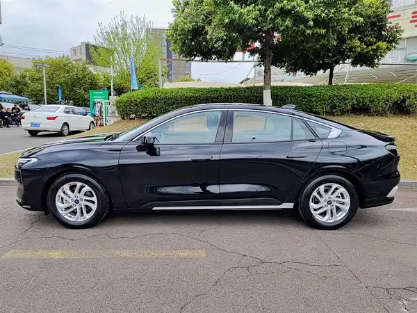 Ford Mondeo 2023
