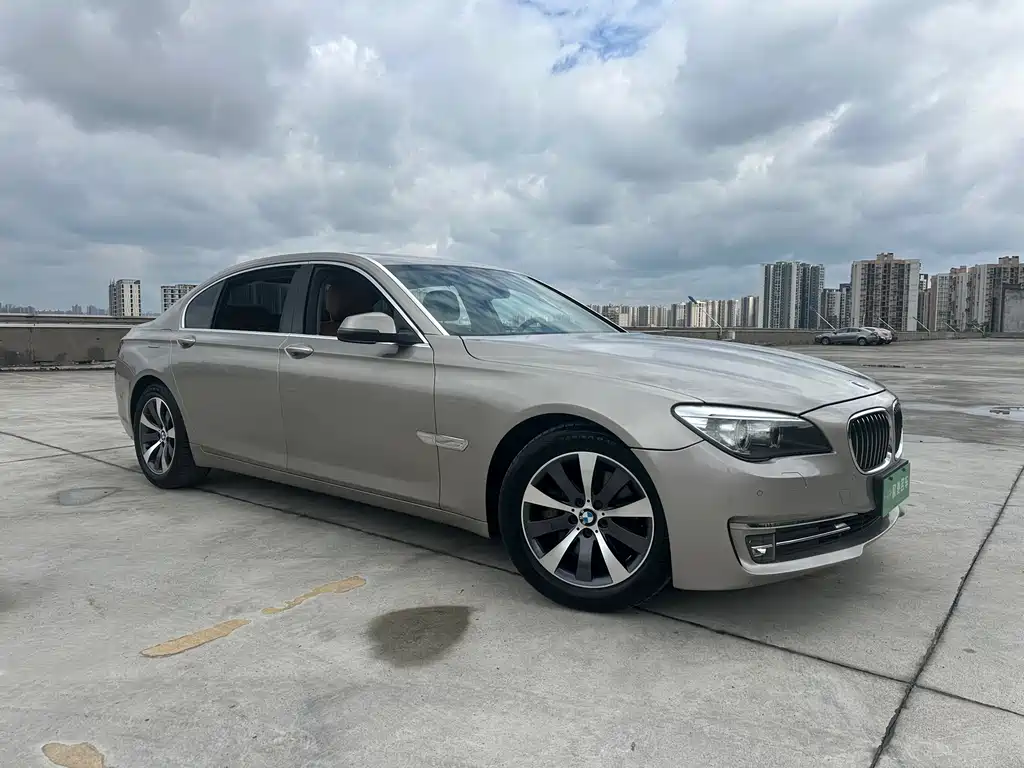 BMW 7 Series 2014 — фото 3