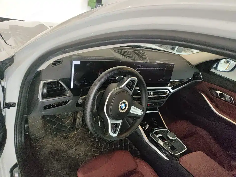 BMW 3 Series 2023