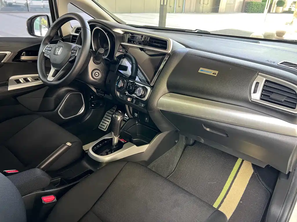 Honda Fit 2019 — фото 11