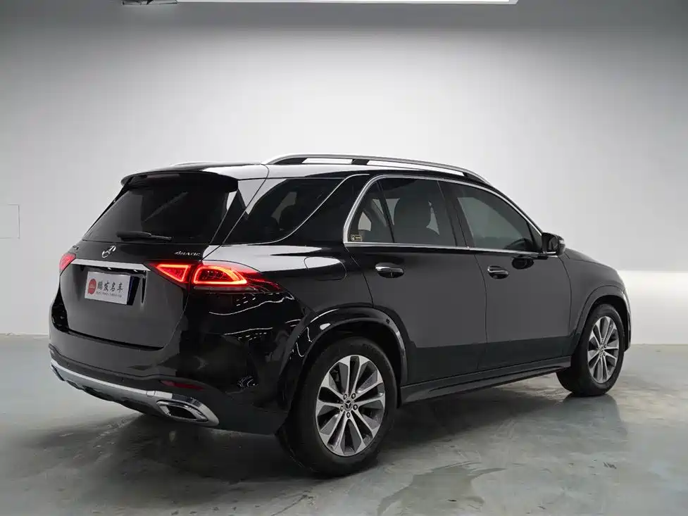 Mercedes-Benz GLE 2021 — фото 19