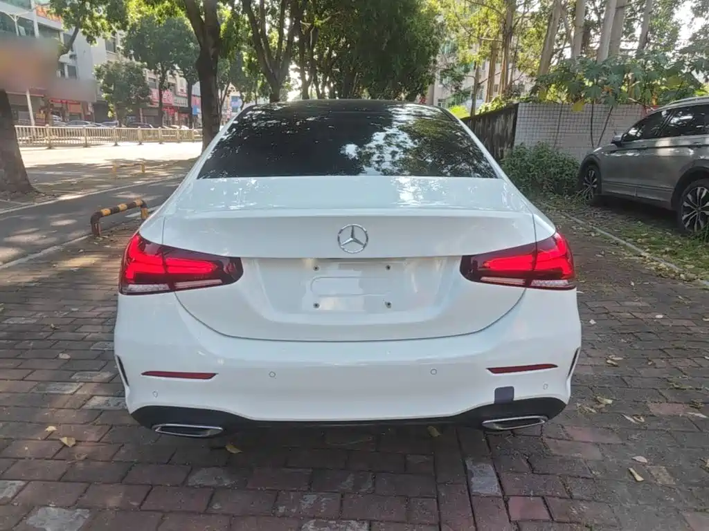 Mercedes-Benz A-Class 2020 — фото 6