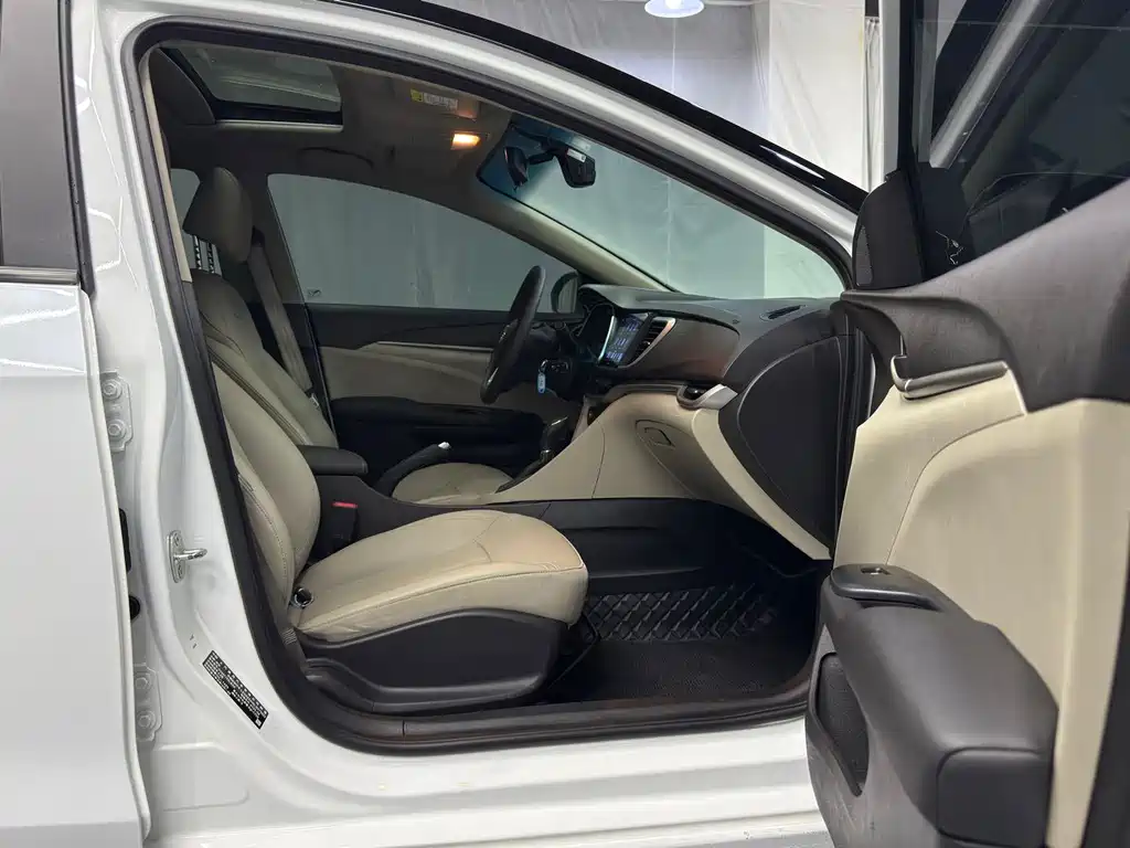 Buick Excelle 2020 — фото 10