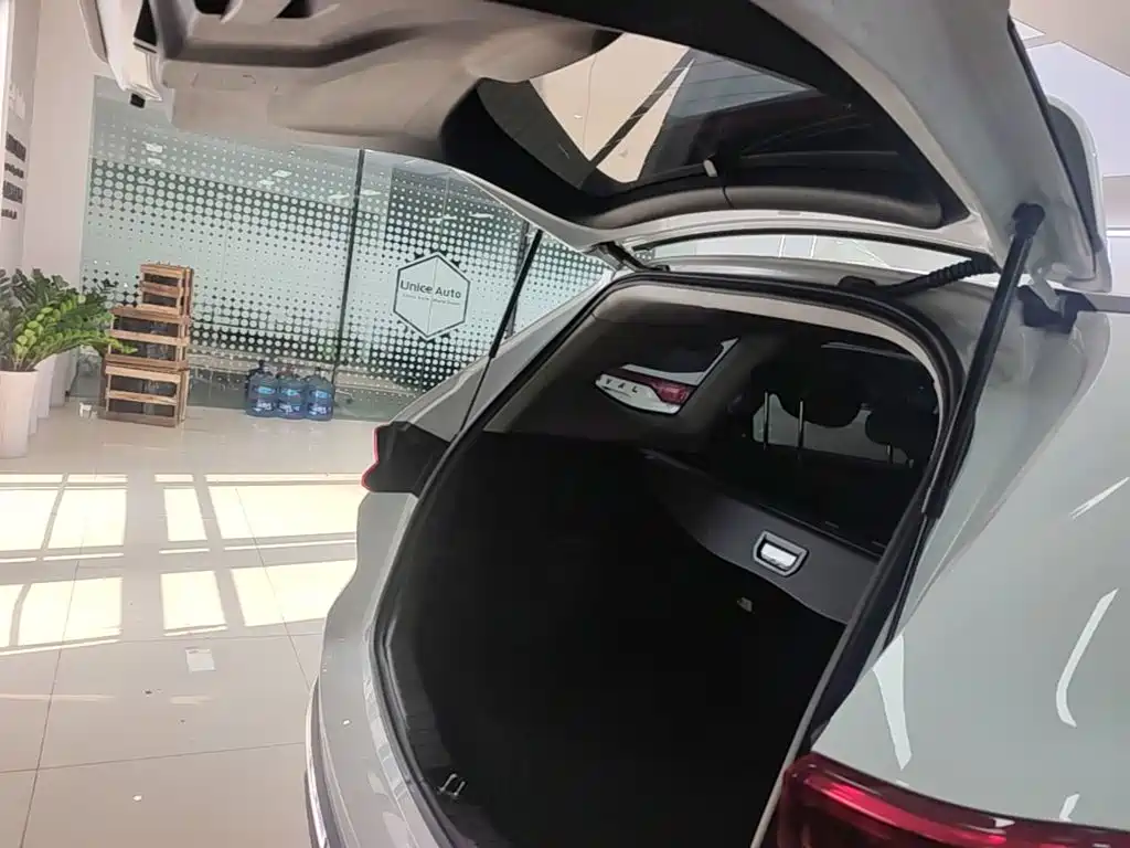 Haval M6 2023 — фото 19