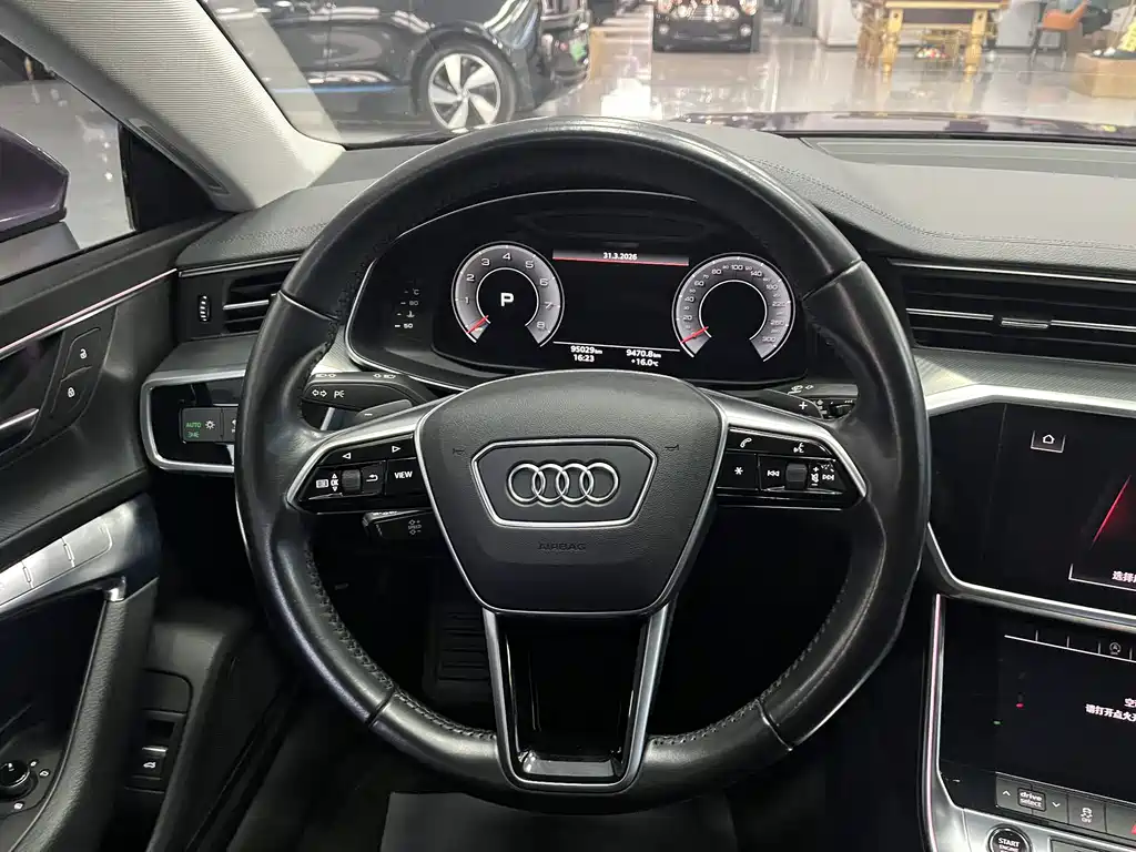 Audi A7 2021 — фото 15