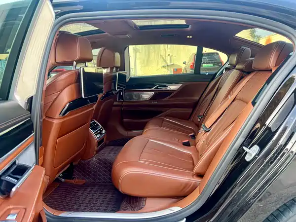 BMW 7 Series 2018