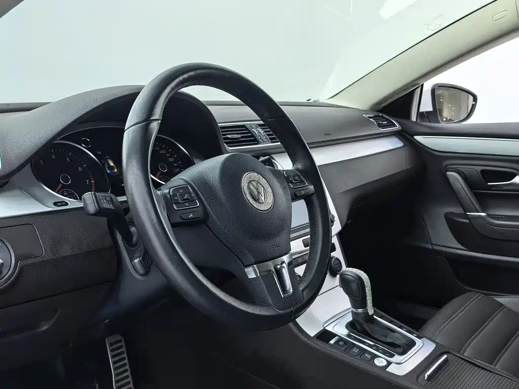 Volkswagen CC 2018 — фото 15