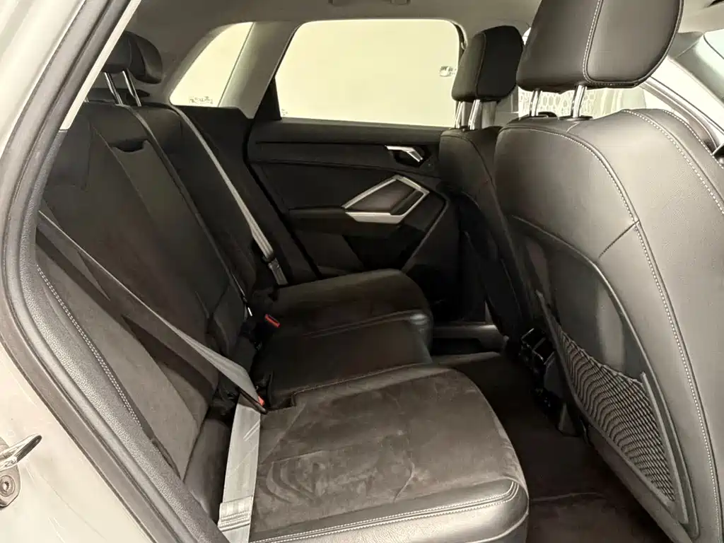 Audi Q3 2022 — фото 11