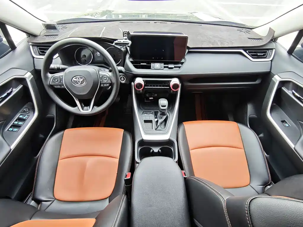Toyota RAV4 2023
