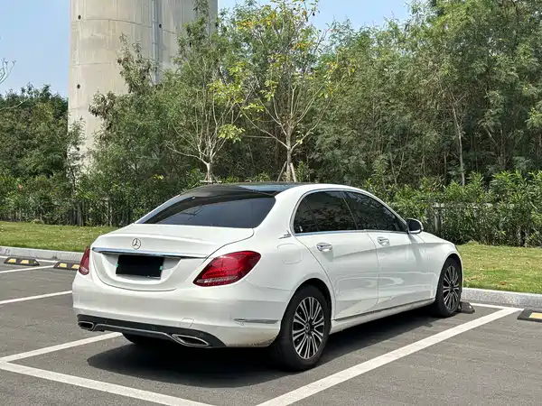 Mercedes-Benz C-Class 2018