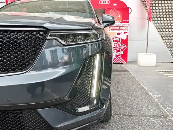 Cadillac XT6 2025