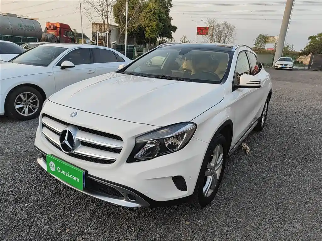 Mercedes-Benz GLA 2017 — фото 2