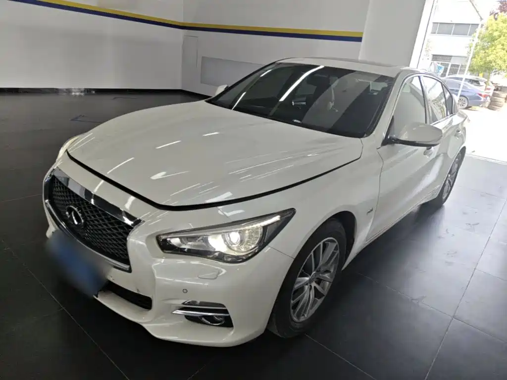 Infiniti Q50L 2016