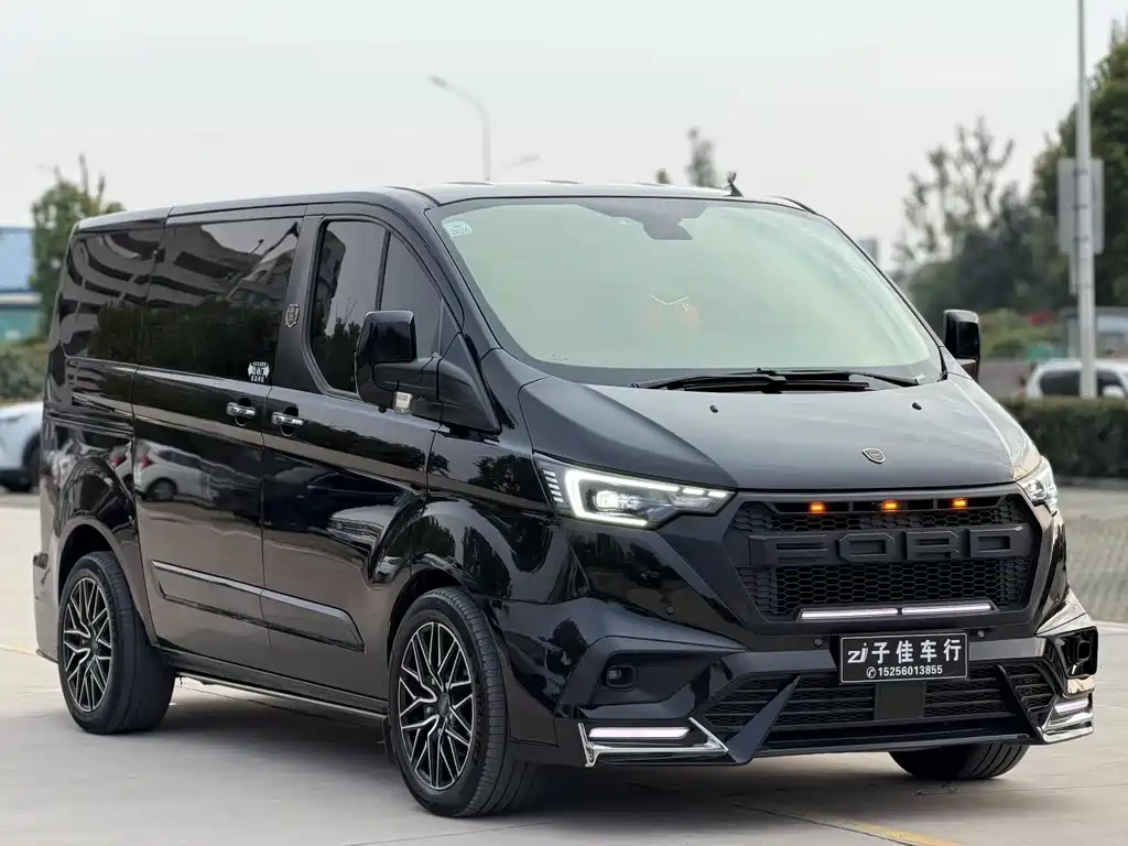 Ford Tourneo 2022 — фото 2